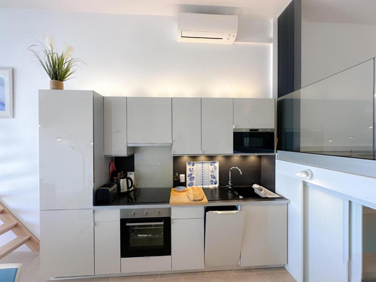 Horizon Bleu Bandol : Appartement Pieds Dans L'Eau Exterior photo